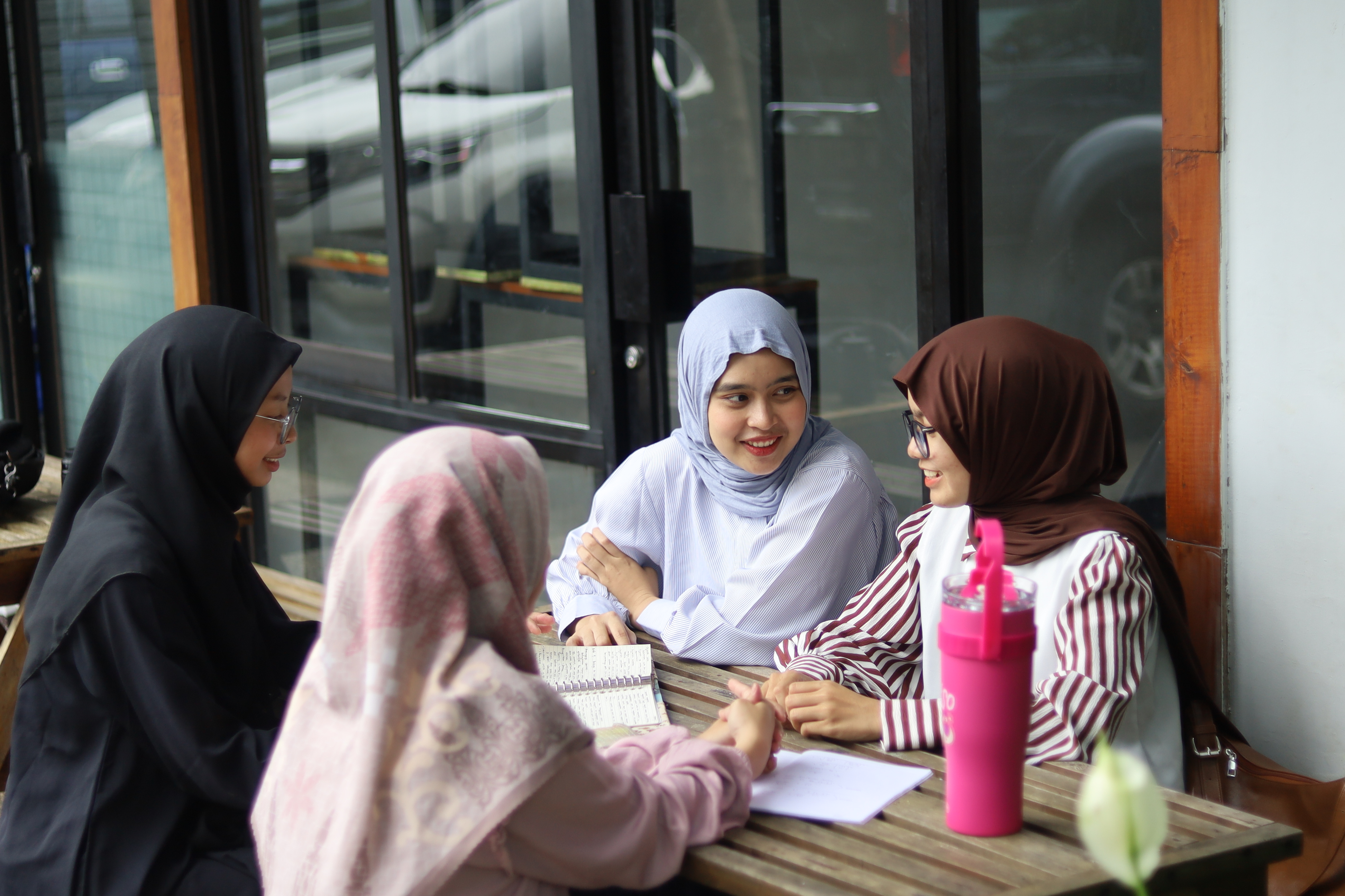 Bisnis Digital Makin Dicari, Sebenarnya Belajar Apa di Jurusan Ini?