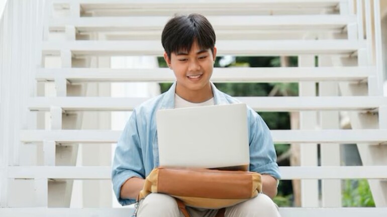 Review 5 Website Tryout Online SNBT yang Paling Akurat dan Update