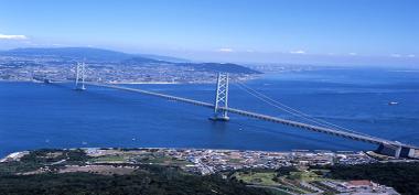Akashi Kaikyo Bridge, Ini Jembatan Gantung Terpanjang di Dunia yang Antigempa